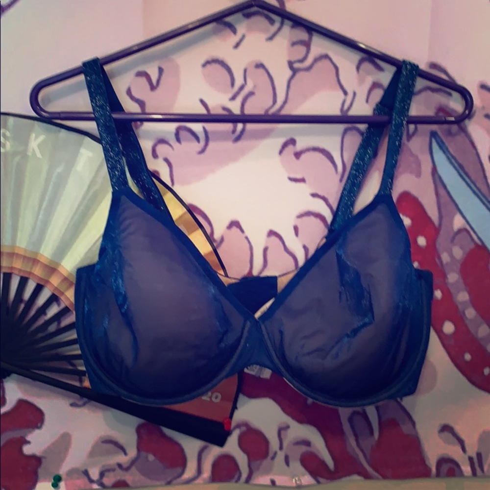 36 DDD Victoria secret bra